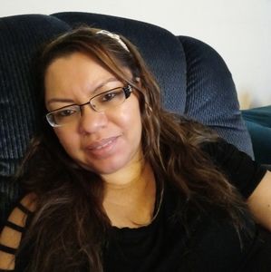 Meet your Posher, Ivette